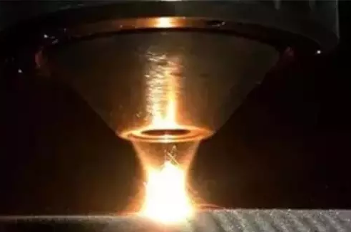 等离子熔覆与激光熔覆的优缺点 等离子熔覆与激光熔覆的优缺点